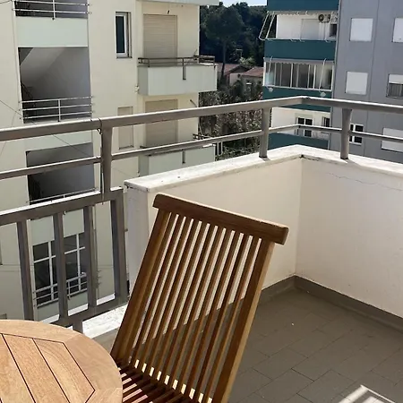 Adriatic Bliss In דירה *